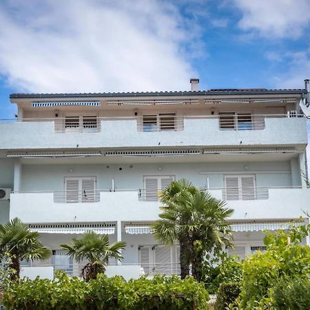 Guesthouse Villa Juric Crikvenica Ngoại thất bức ảnh