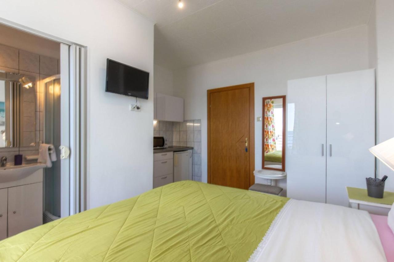 Guesthouse Villa Juric Crikvenica Ngoại thất bức ảnh