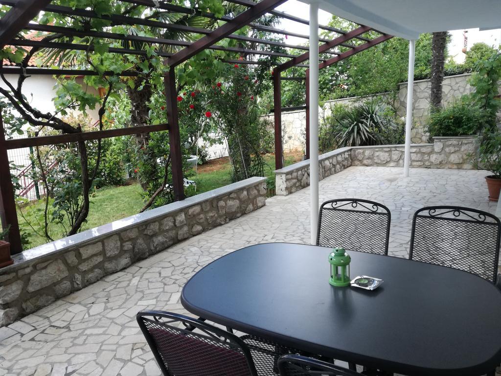 Guesthouse Villa Juric Crikvenica Ngoại thất bức ảnh