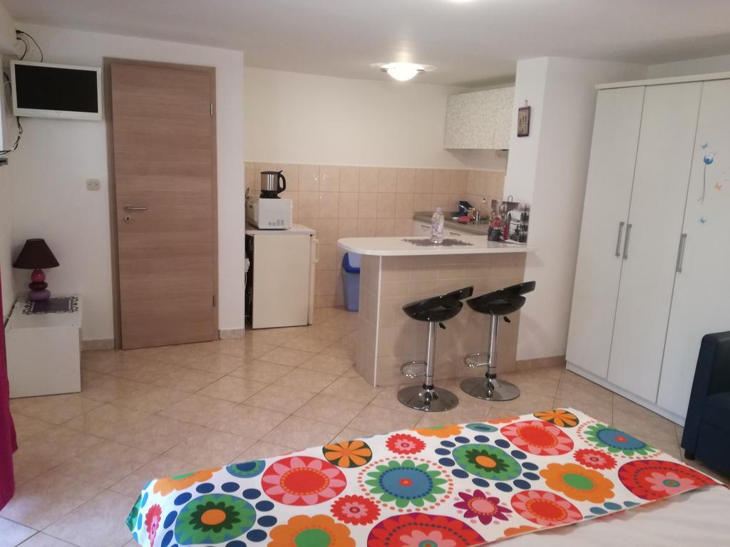 Guesthouse Villa Juric Crikvenica Ngoại thất bức ảnh